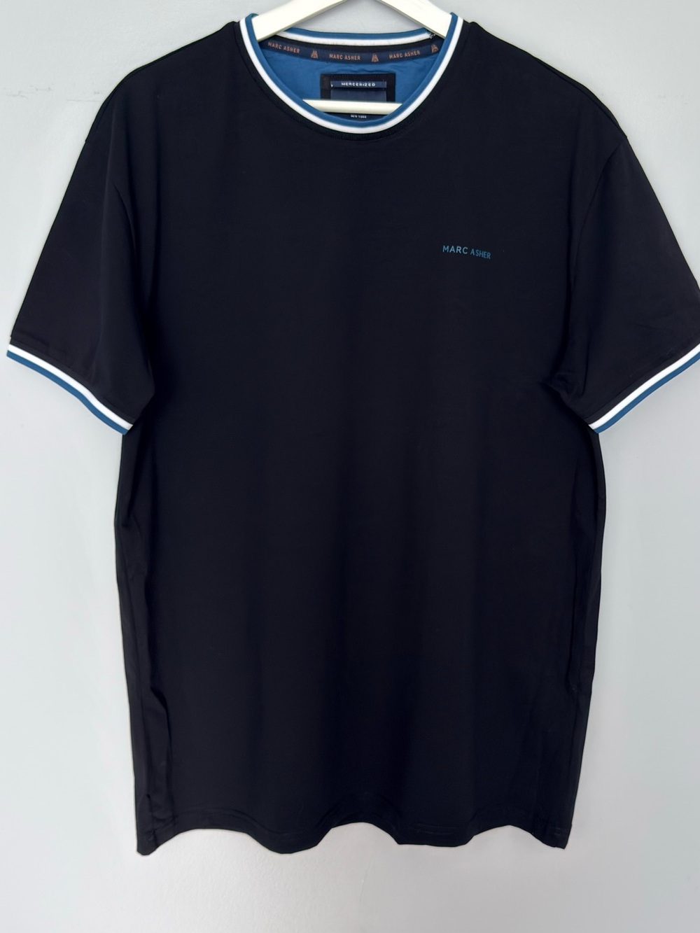 Mark Asher Men’s XL NWOT Cotton Striped Neck Black Stretch T-Shirt